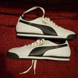 PUMA ROMA MEN'S  SIZE 10.5  Color White/Black